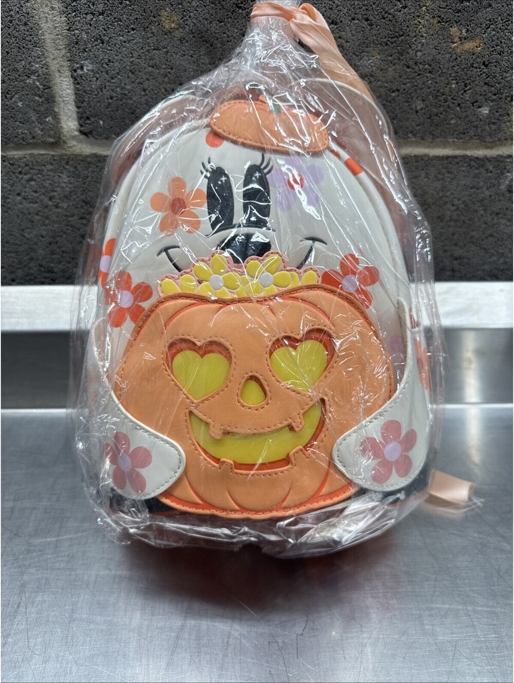 Loungefly Minnie Mouse Floral Ghost Cosplay Light Up Glow Mini Backpack (NWT)